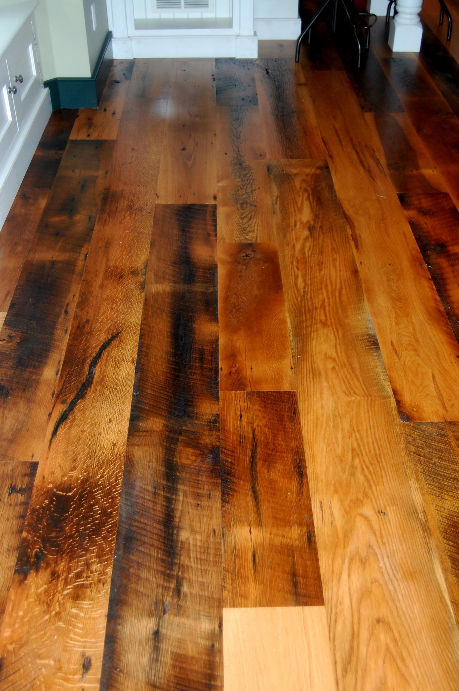 Antique Oak Distressed Dark Wood Floor