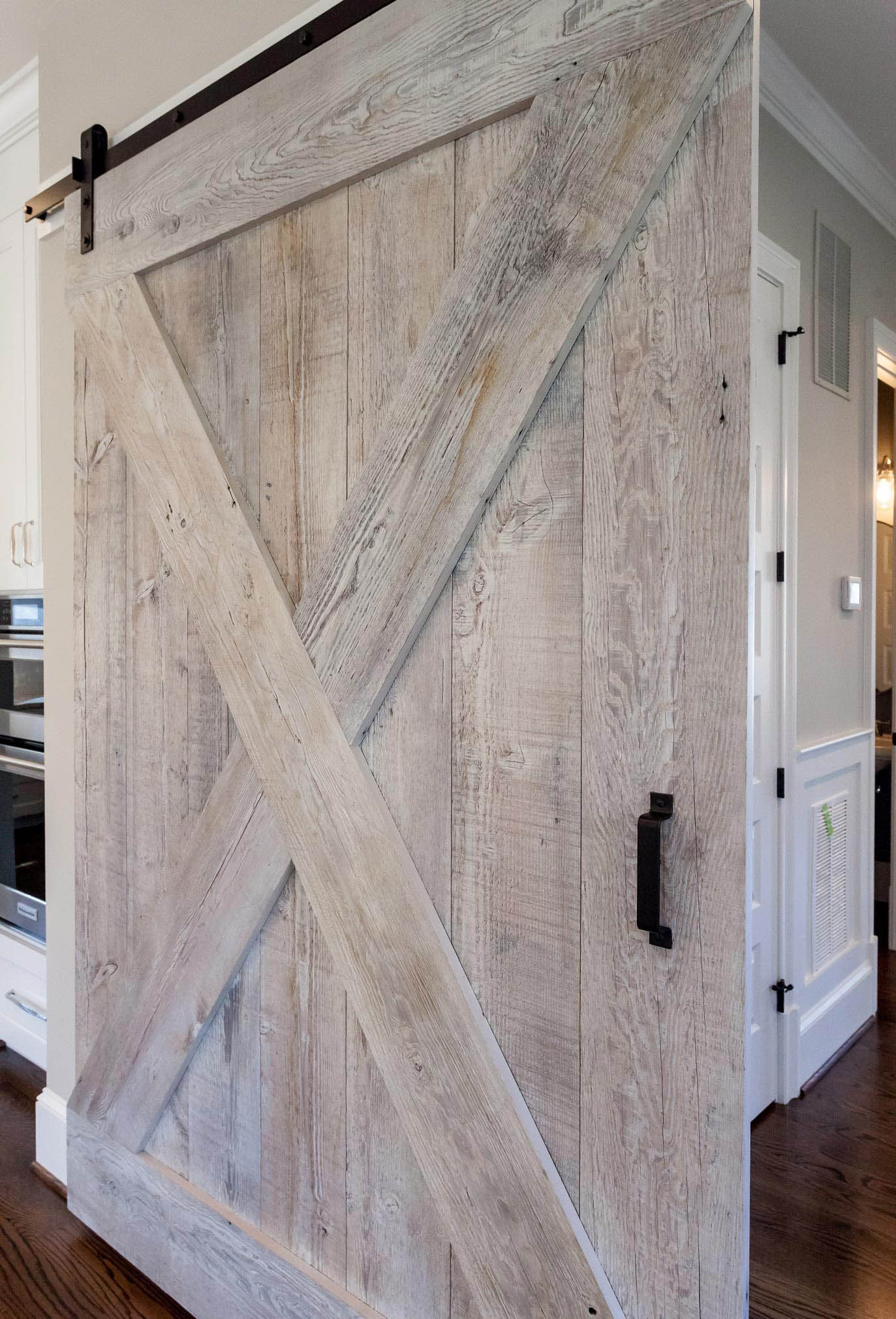 BCN Barn Door - Cochrans Lumber - Rustic Design Elements