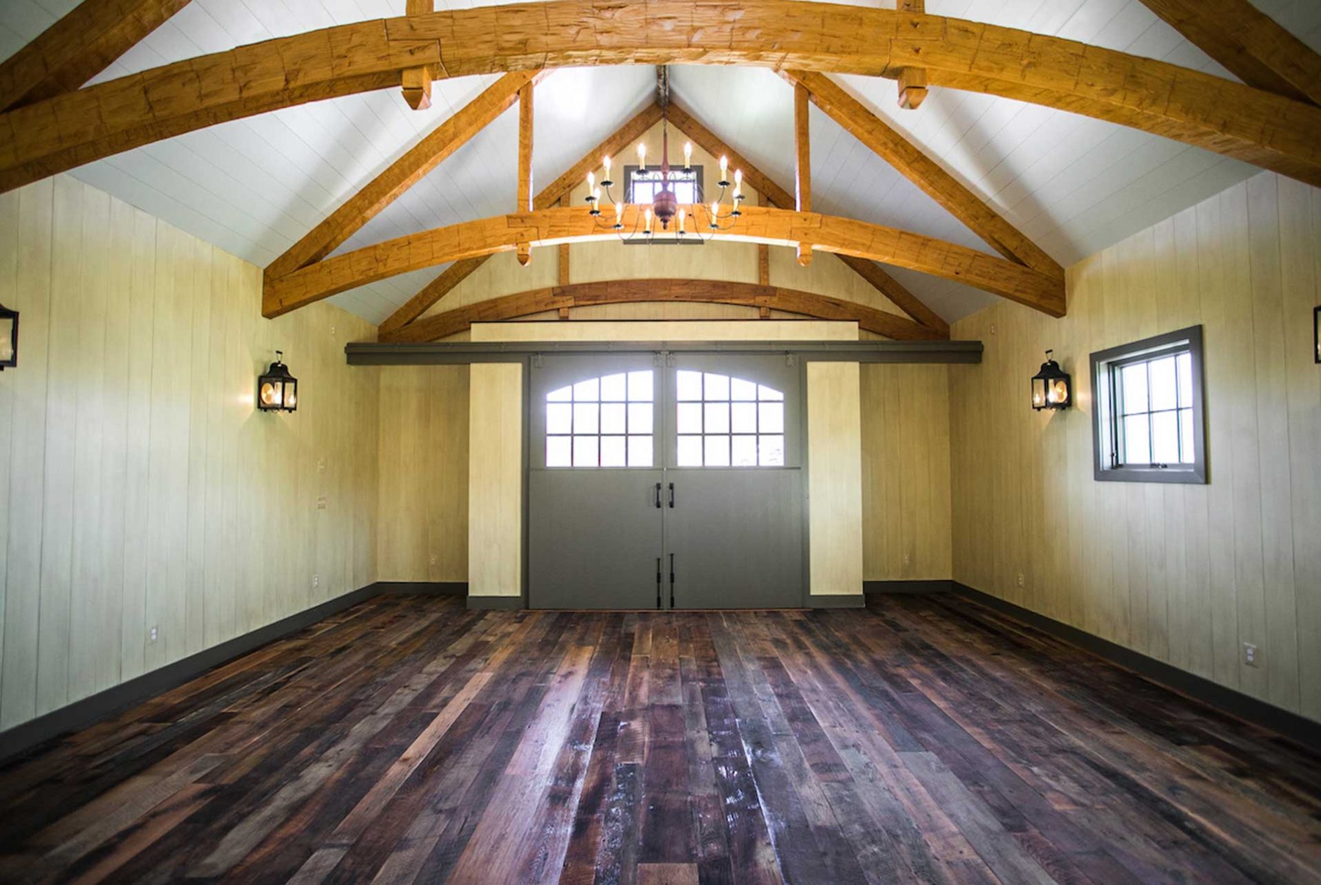 Modern Barn Flooring and Beams with Rustic Appeal