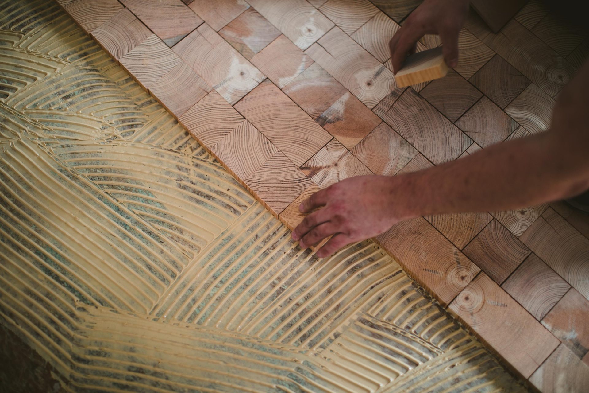 Installing end-grain flooring