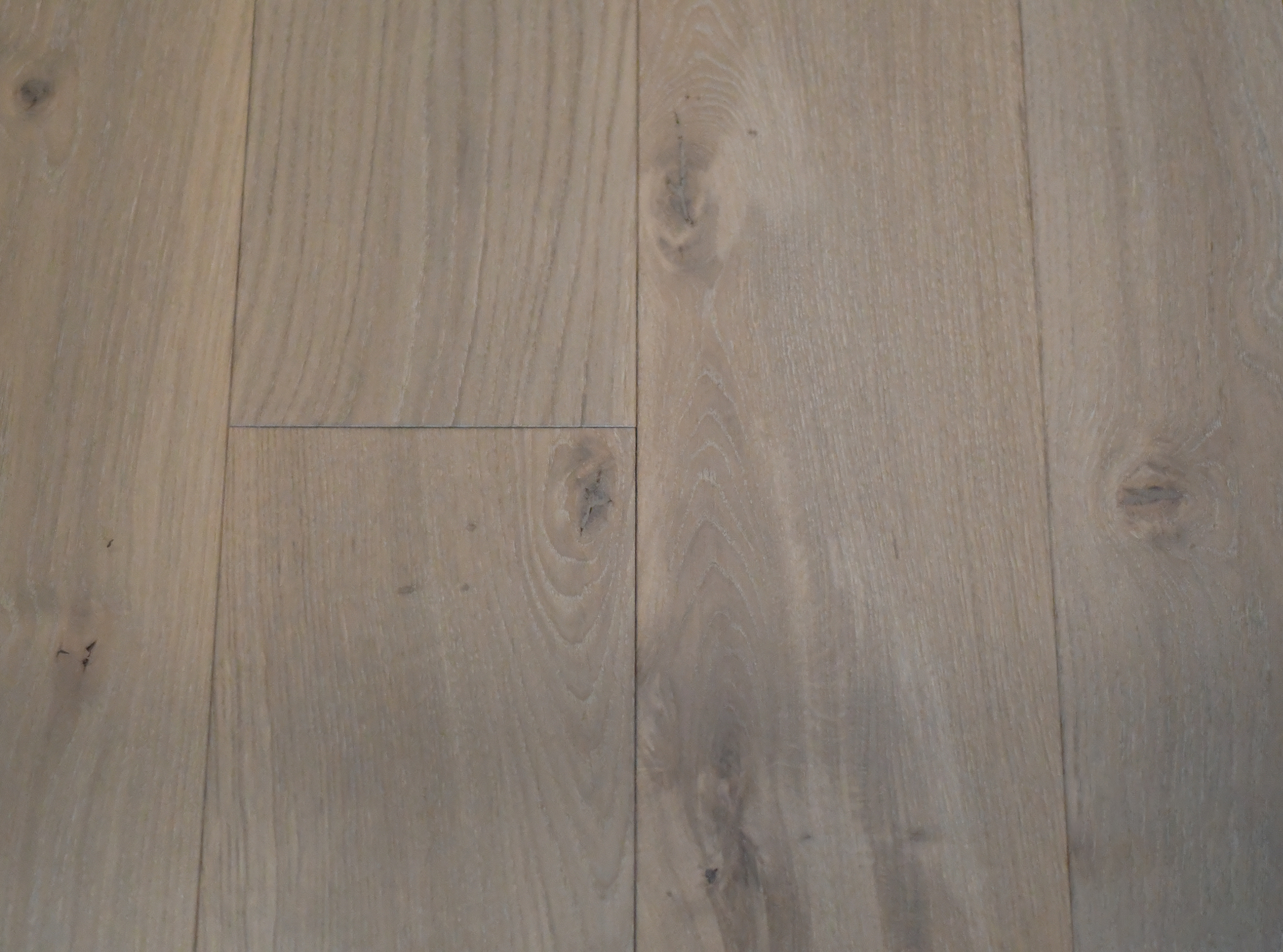 Smokey Cove Urethane Finish Hardwood Flooring